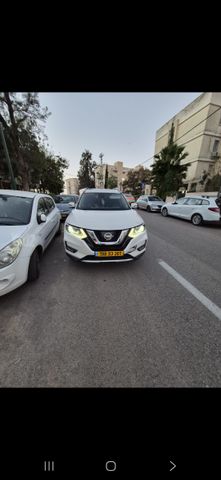 מודעת רכב ניסאן אקס טרייל