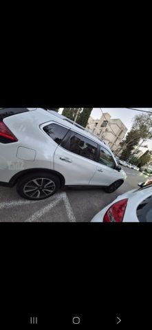 ניסאן אקס טרייל