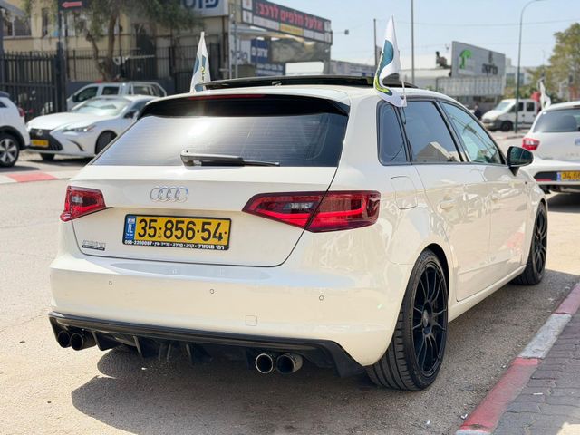 מודעת רכב אאודי A3 1