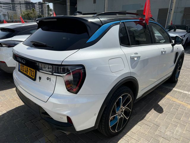 לינק אנד קו 01