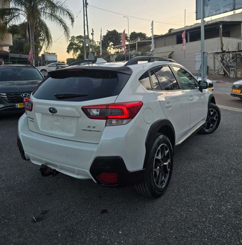 סובארו XV