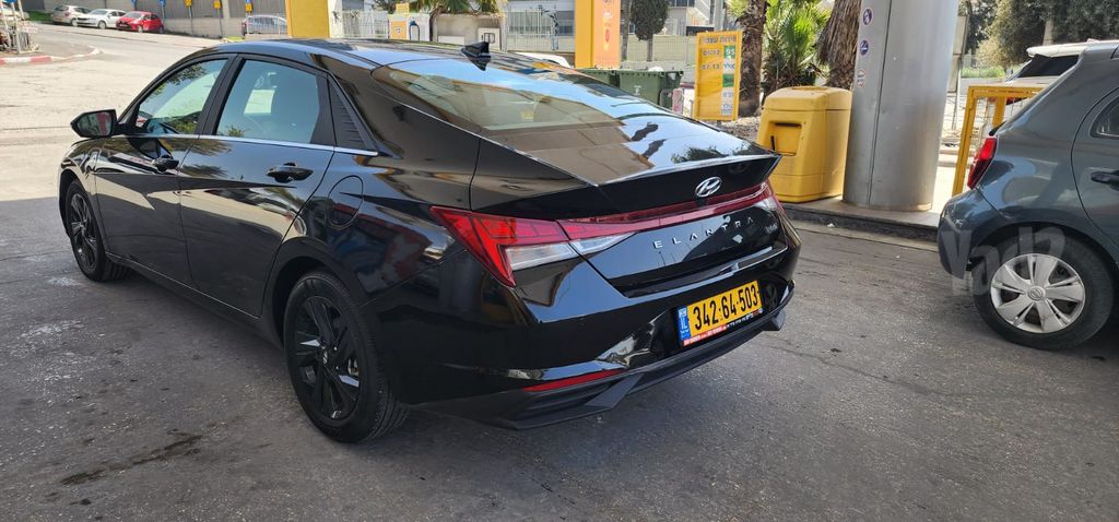 יונדאי אלנטרה