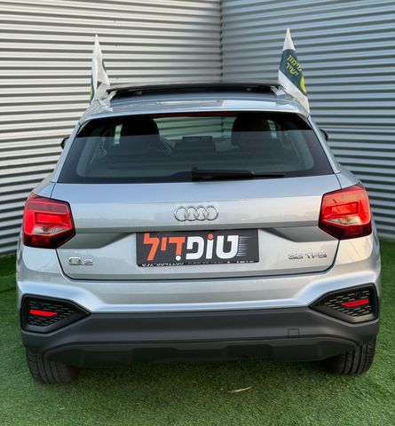אאודי Q2