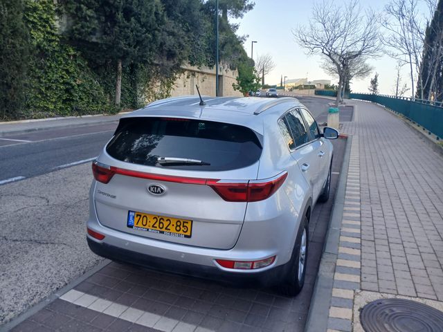 קיה ספורטז'