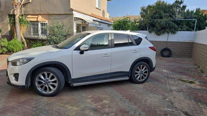 מודעת רכב מאזדה CX-5