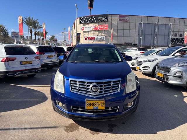 קאדילק SRX