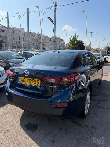 מאזדה 3