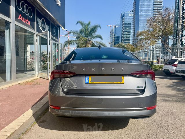סקודה אוקטביה