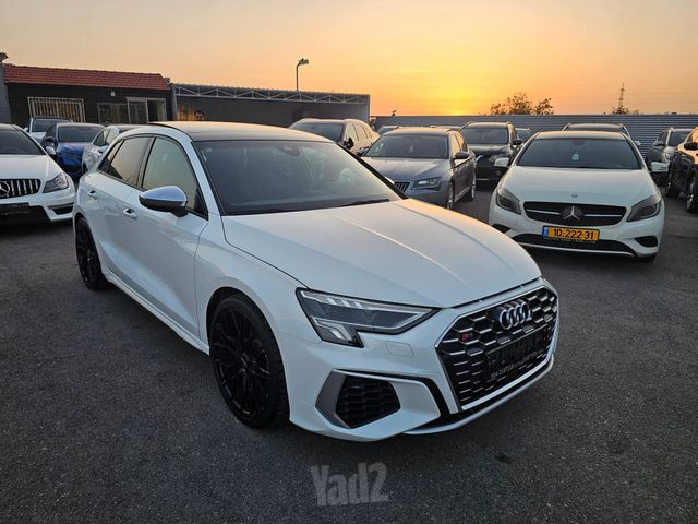 אאודי S3