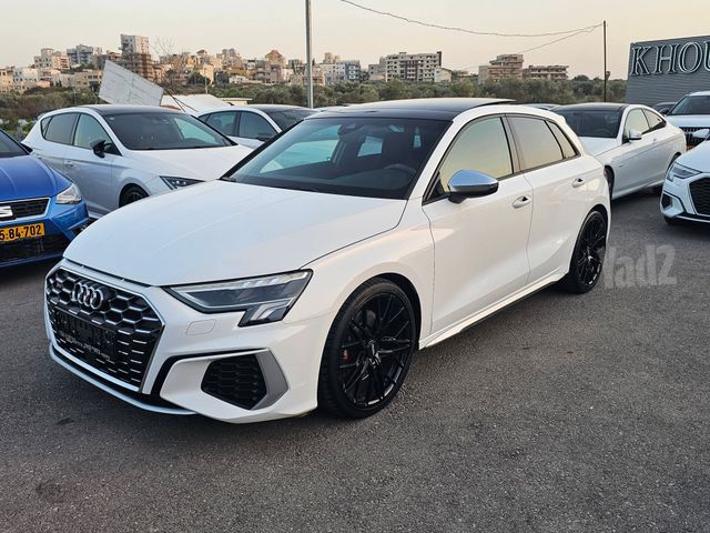 אאודי S3