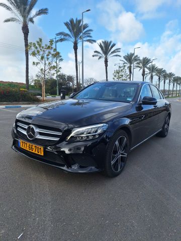 מודעת רכב מרצדס-בנץ C-class