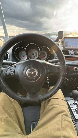 מודעת רכב מאזדה 3