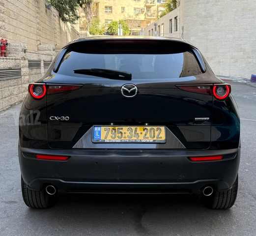 מאזדה CX-30