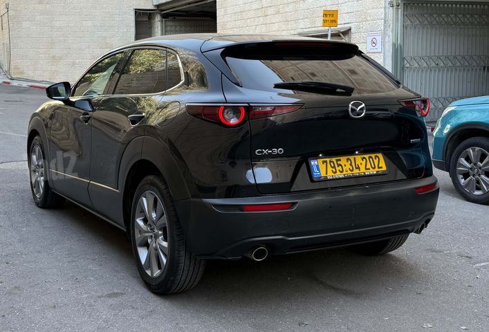 מאזדה CX-30