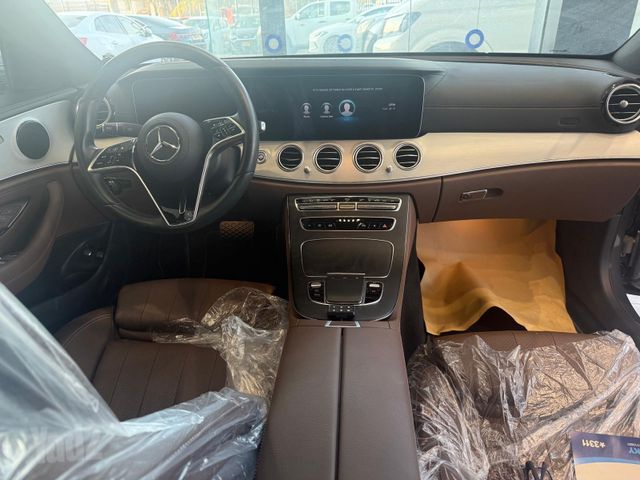 מרצדס-בנץ E-class