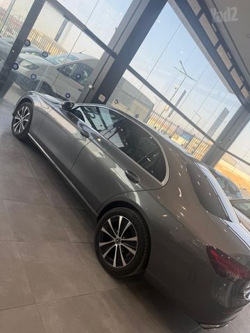 מרצדס-בנץ E-class