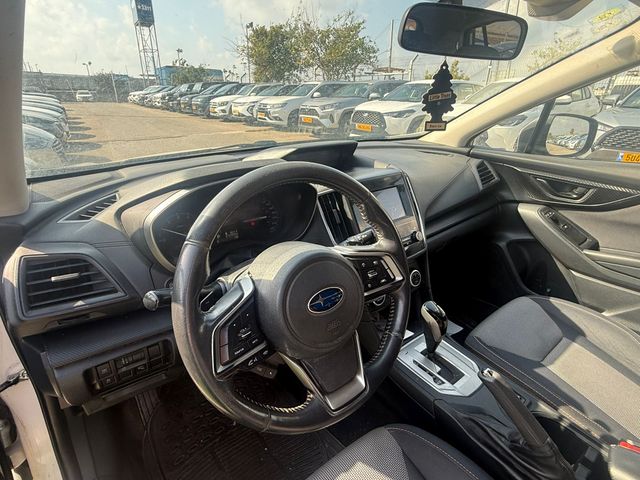 סובארו XV