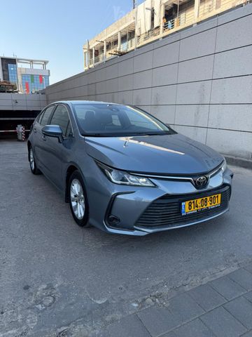 טויוטה קורולה