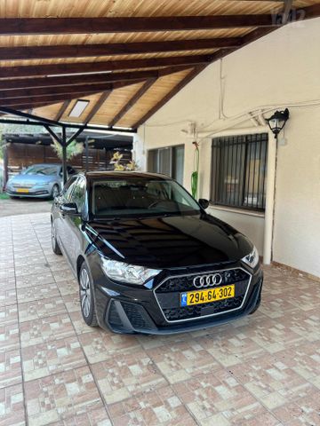 אאודי A1