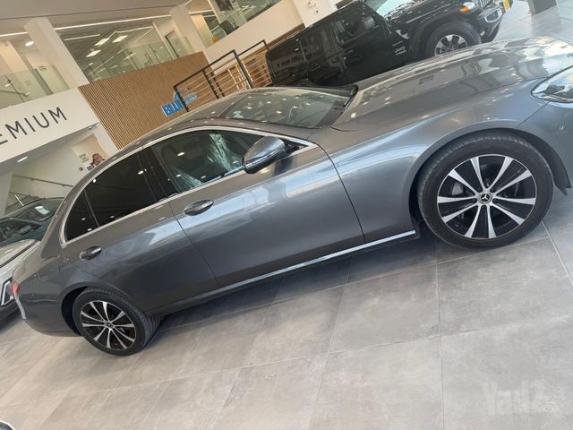 מרצדס-בנץ E-class