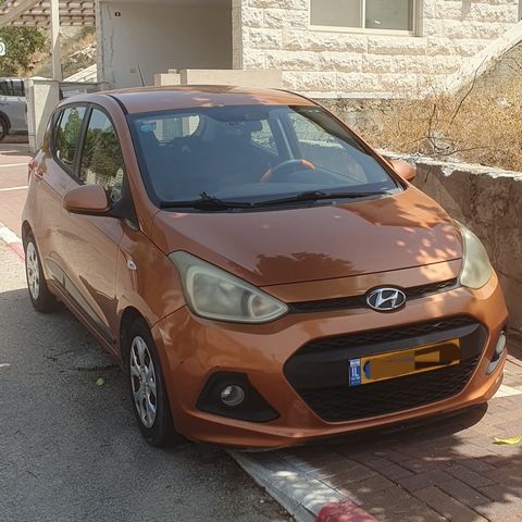 יונדאי i10