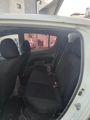 מיצובישי טרייטון / L200