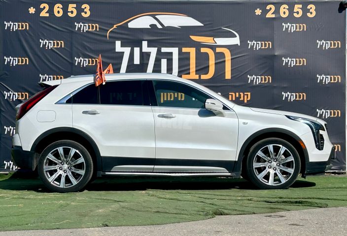 קאדילק XT4