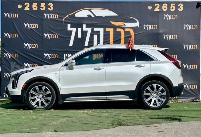 קאדילק XT4