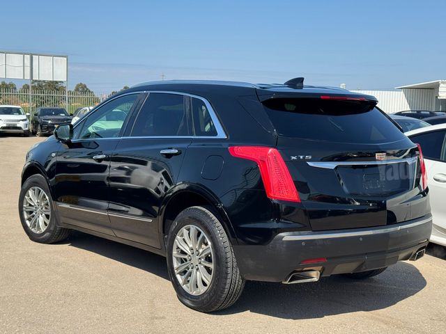 קאדילק XT5