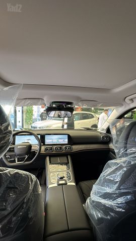 ג'אקו J8