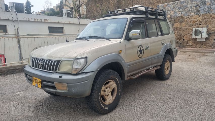 מודעת רכב טויוטה לנד קרוזר