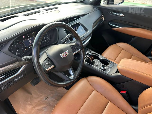 קאדילק XT4