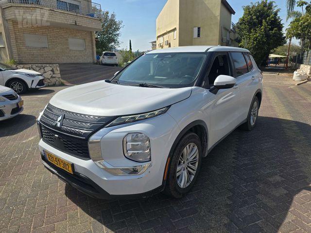 מודעת רכב מיצובישי אאוטלנדר