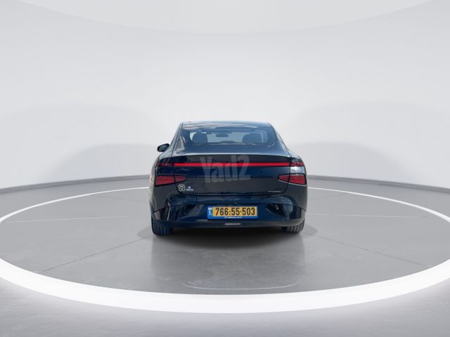 אקספנג P7