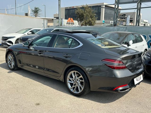 ג'נסיס G70