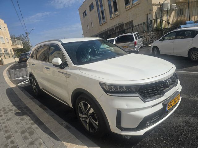 מודעת רכב קיה סורנטו