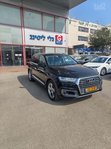אאודי Q7