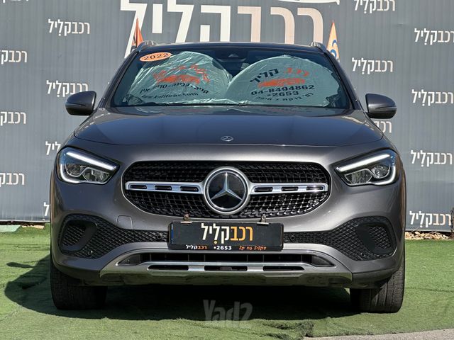 מרצדס-בנץ GLA