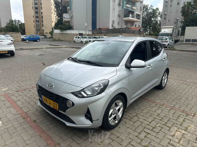יונדאי i10