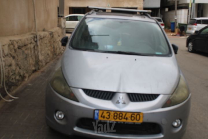 מודעת רכב מיצובישי גרנדיס
