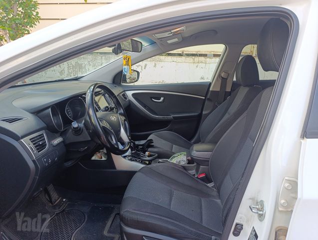 יונדאי i30