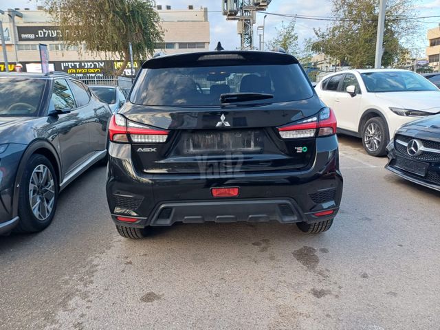 מיצובישי ASX
