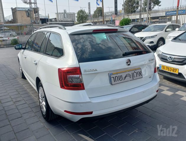 סקודה אוקטביה