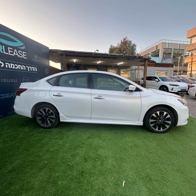 ניסאן סנטרה