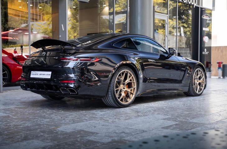 מרצדס-בנץ AMG GT
