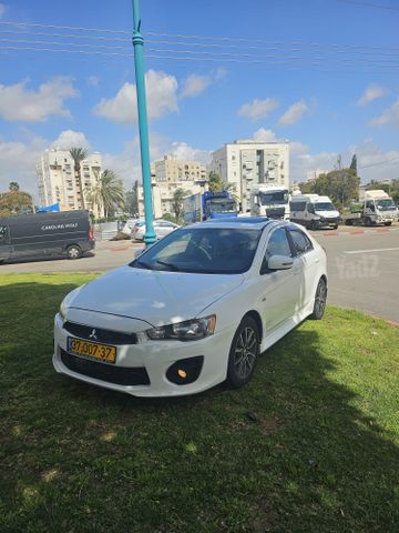 מיצובישי לנסר