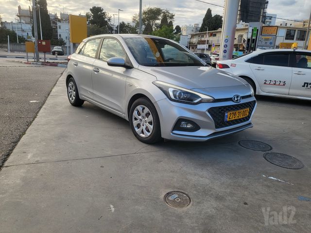 מודעת רכב יונדאי i20