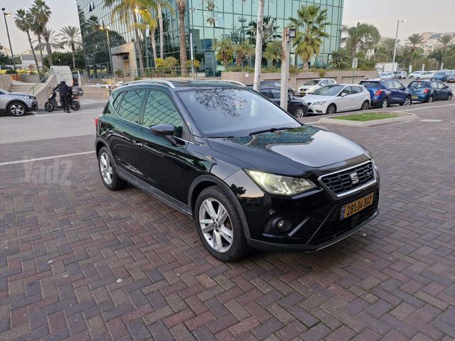 מודעת רכב סיאט ארונה