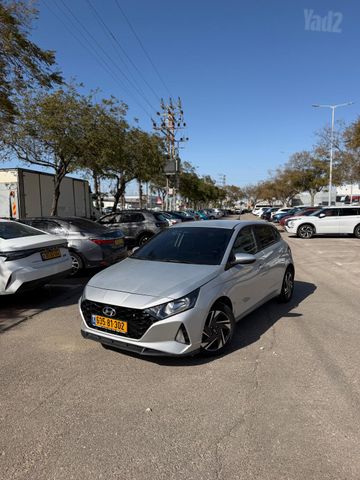 מודעת רכב יונדאי i20