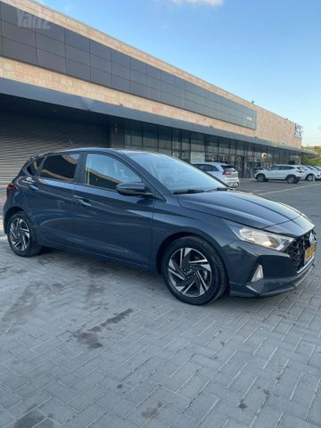 יונדאי i20